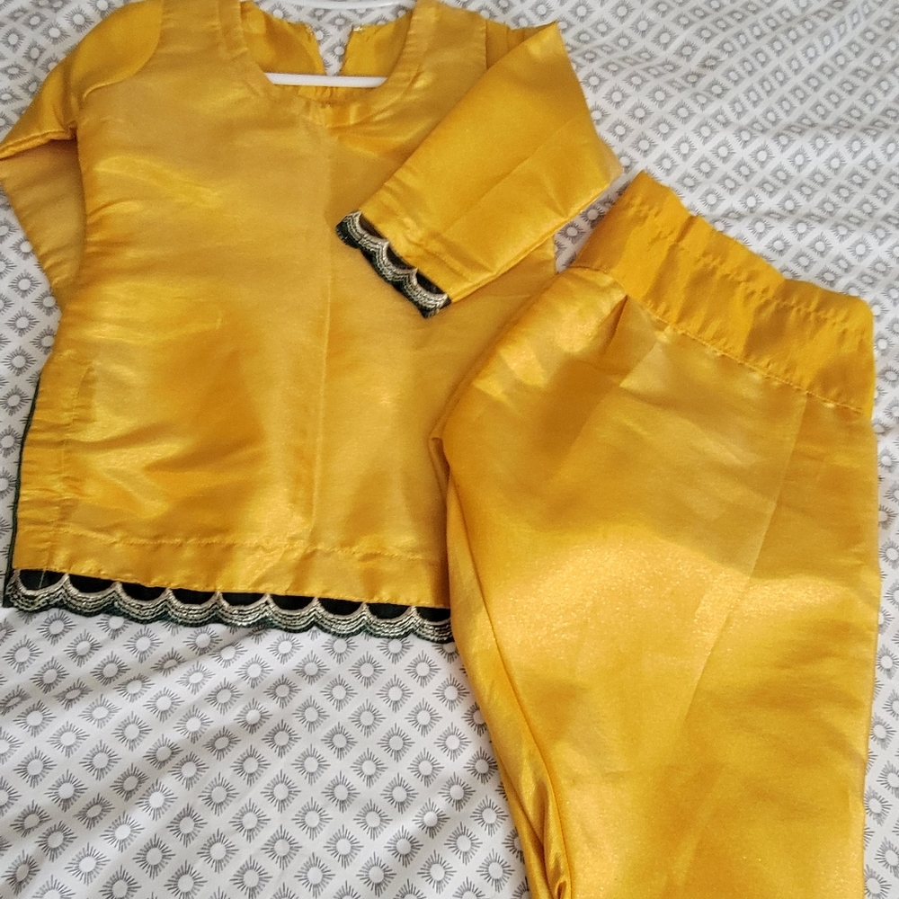 Kids clothes